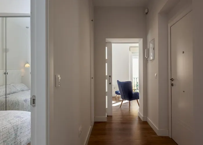 Lejlighed Rd Aparcamiento Incluido Triana Luminoso Comodo 2bd 2bth Sevilla